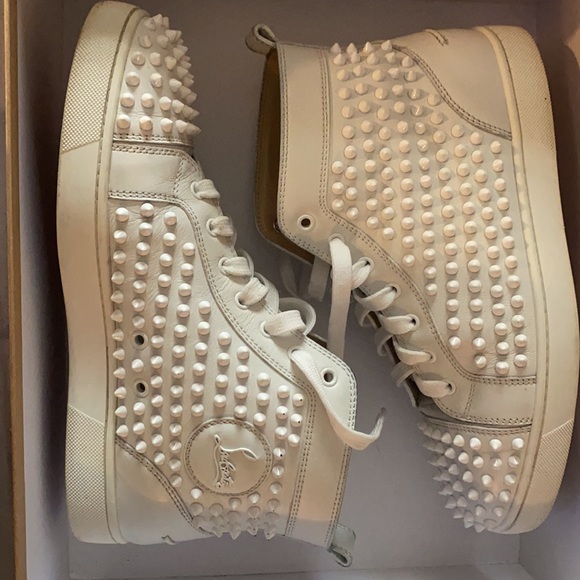 Christian Louboutin- Louis Spikes Flat - Picture 2 of 9